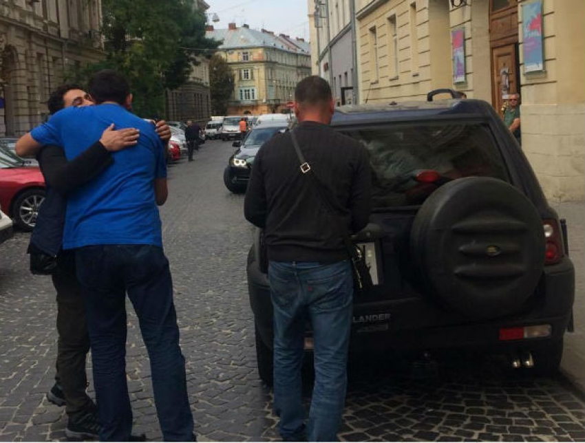 Жена Саакашвили сбежала от него во Львове