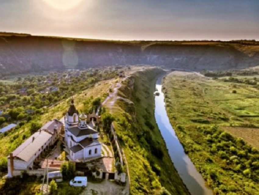 Завтра потеплеет, к вечеру возможен дождь