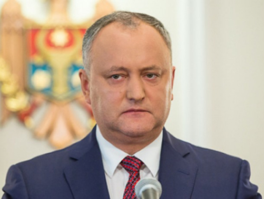 Оппозиция против социальных благ - вот что сказал президенту глава КС