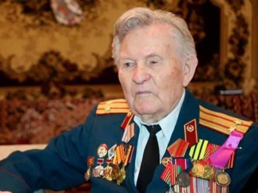 В возрасте 98 лет скончался ветеран ВОВ Георгий Панов