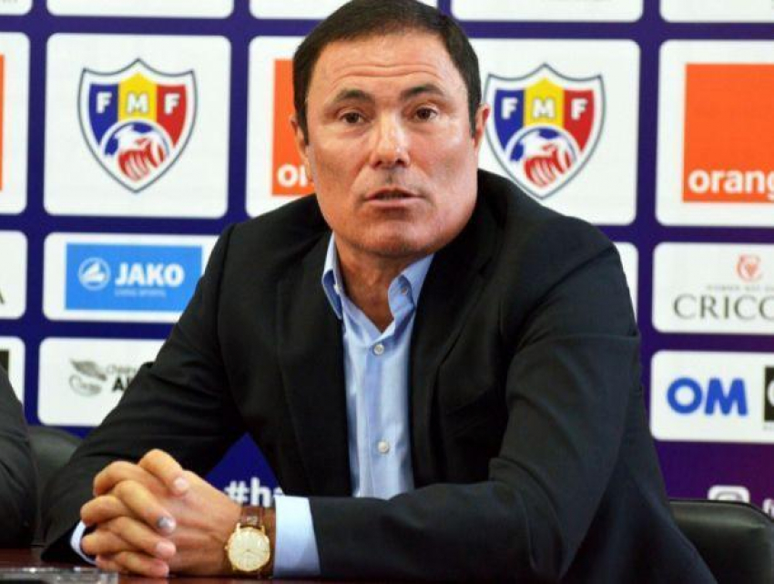 Главный тренер сборной Молдовы подал в отставку, команда обезглавлена