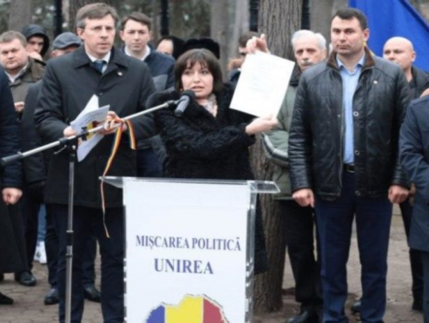 Сторонники ликвидации Молдовы подали в суд на правительство страны