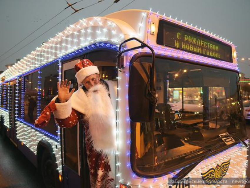 На праздники в Бельцах будет курсировать новогодний троллейбус