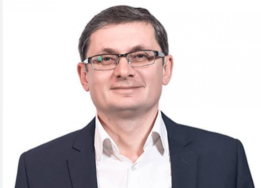 «Не читаю все законопроекты»: Гросу объяснил, почему голосует, доверяя коллегам