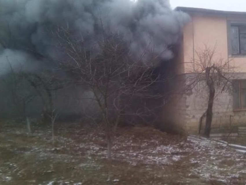 Трагедия под Леово: пенсионер погиб в густом дыму