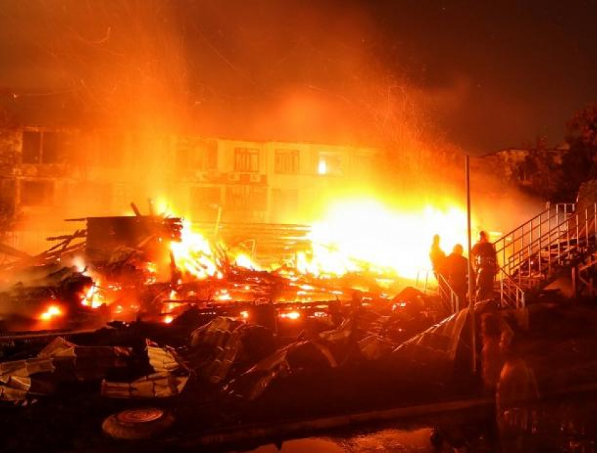 Чудовищная трагедия в одесском лагере: все подробности и видео пожара, в котором погибли дети 