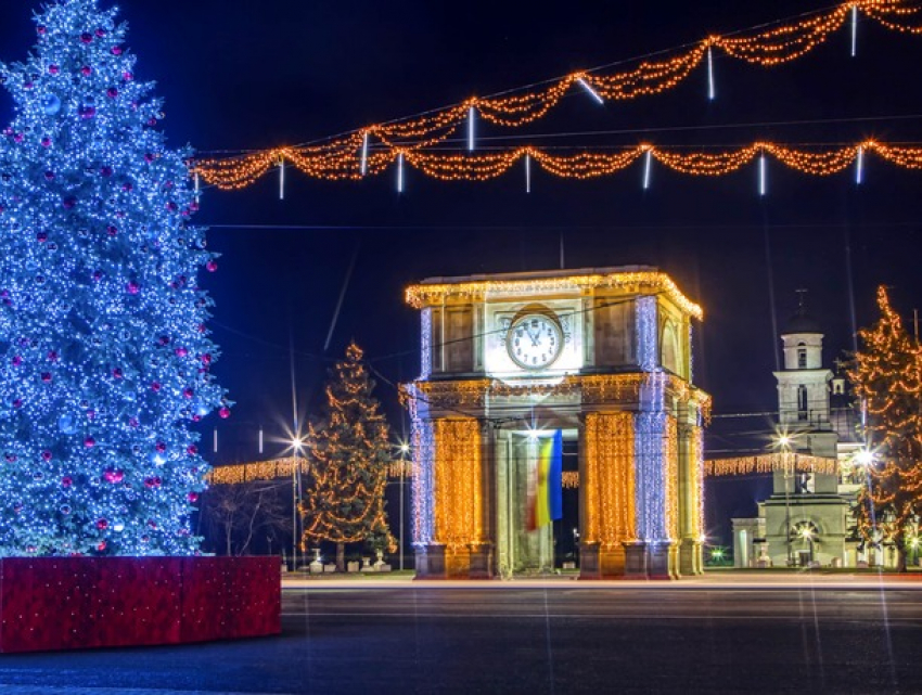 Чебан призвал поскорее украсить Кишинев к новогодним праздникам