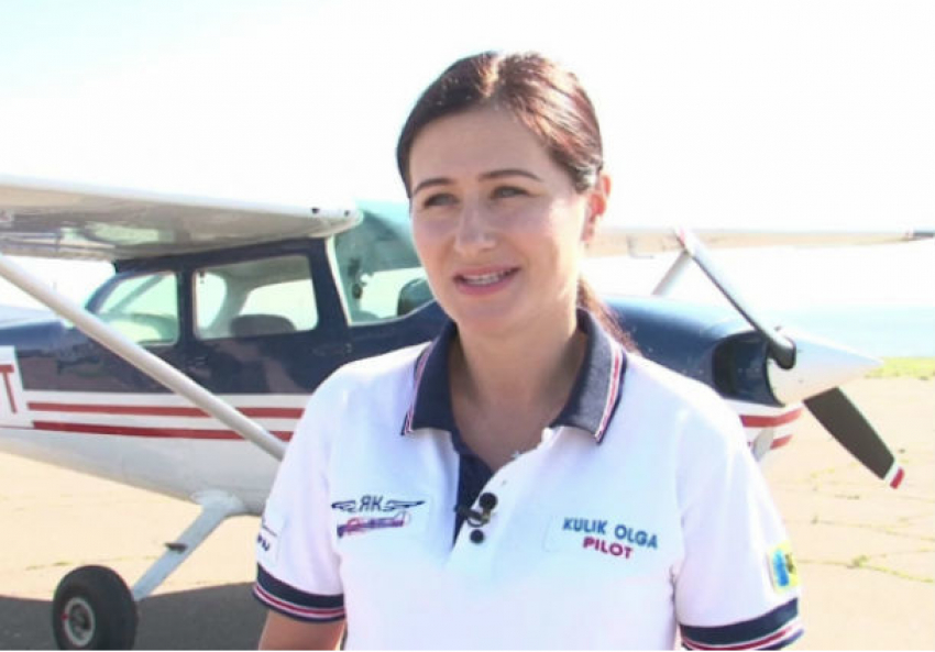 Очаровательная экономист стала первой женщиной-пилотом Молдовы