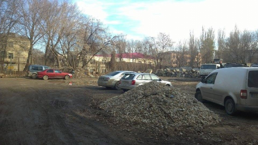 Очередное незаконное строительство развернулось в Кишиневе на территории бывших «Трудовых резервов»