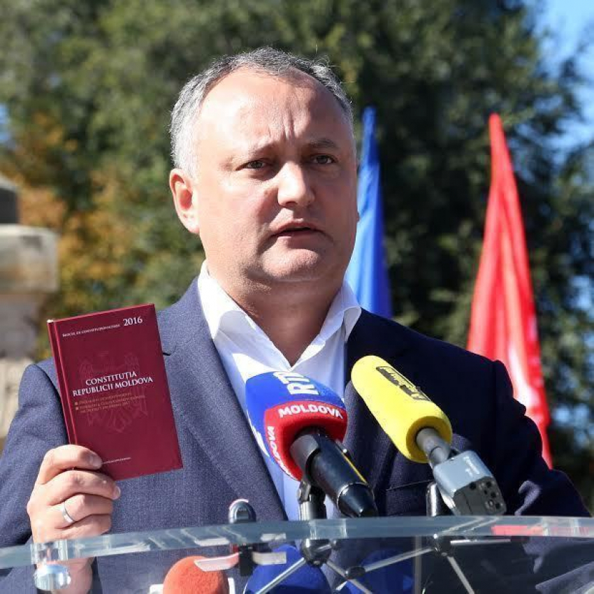 Додон: Унионизм будет запрещен законом, а в школы вернется история Молдовы 