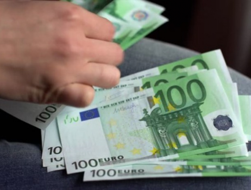 60 тысяч евро за “помощь”: задержан подозреваемый в торговле влиянием