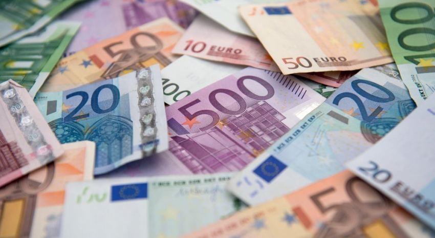 В столице задержаны фальшивомонетчики, подделавшие десятки тысяч евро 