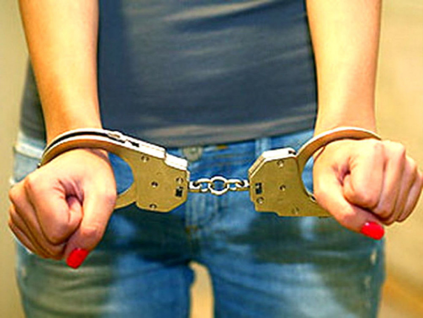 Директор нижегородской фирмы незаконно вывела в Молдову более 63 миллионов рублей