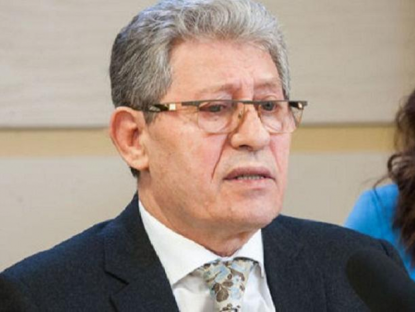 Михай Гимпу подозревает, что «ФСБ купил Майю Санду»