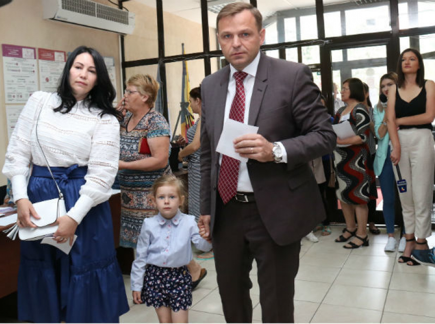 Жена и дети нового генпримара Кишинева приехали из Германии
