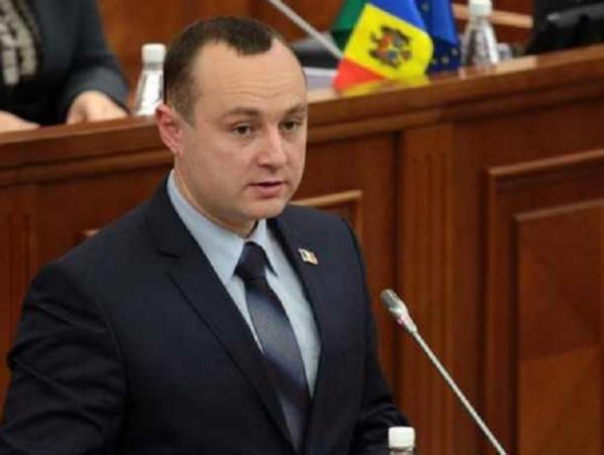 Депутаты-социалисты выступили против строительного произвола на Московском проспекте 