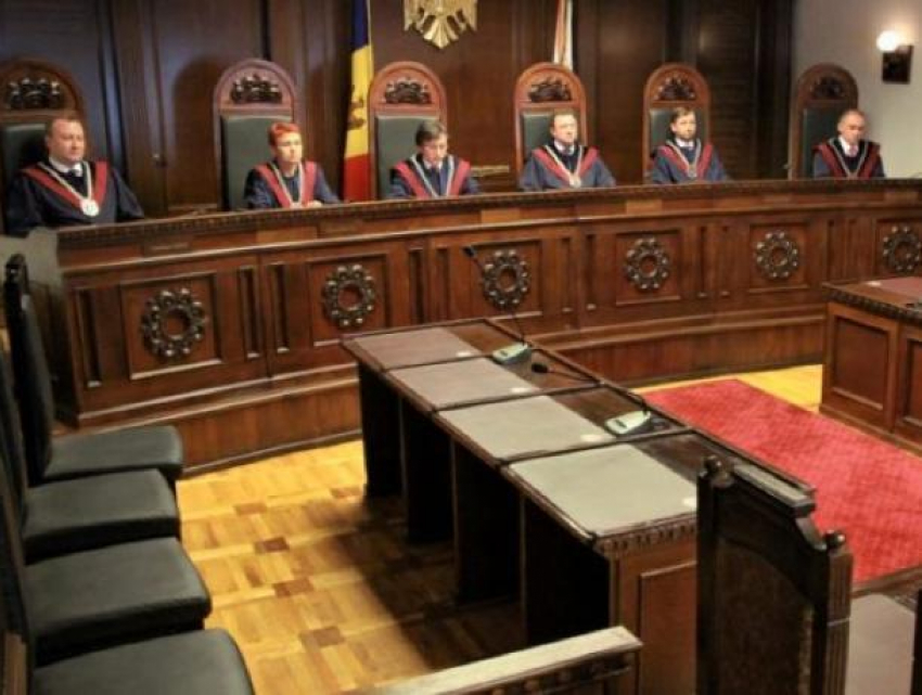 Судья Конституционного суда рассказал, как были посчитаны «90 дней»