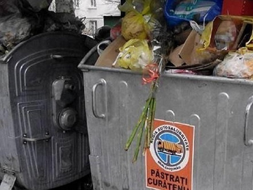 Купившие для Кишинева мусорные контейнеры чиновники стали фигурантами уголовного дела