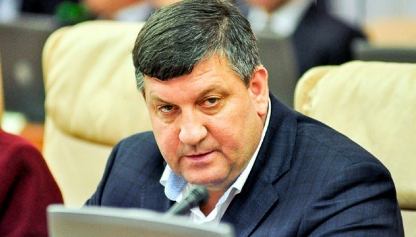 Социалисты в парламенте выдвинули вотум недоверия министру транспорта Юрию Киринчуку