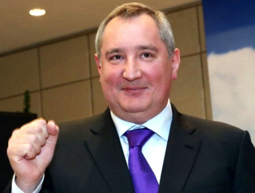 «Шаловливые ручки полурумын»: Рогозин высказался о высылке дипломатов из Молдовы