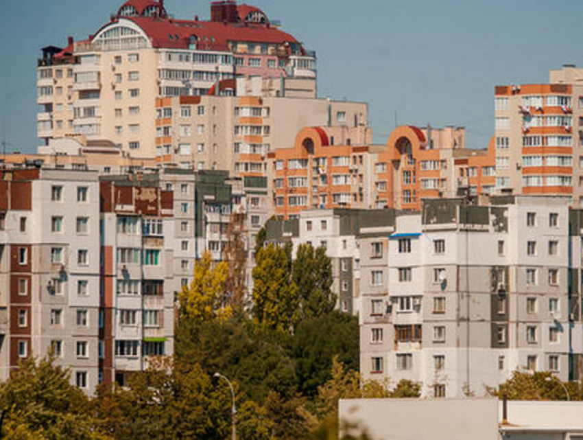 Эксперт подсчитал, сколько лет надо трудиться жителю Молдовы, чтобы заработать на крышу над головой 