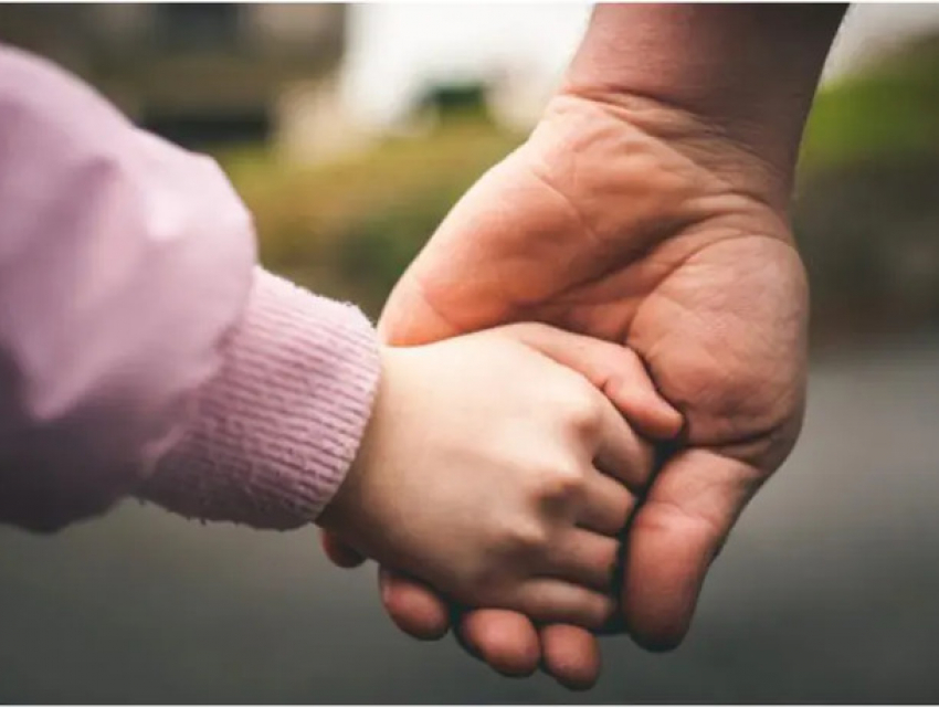 За последние три года в Молдове были поданы около 2000 заявлений о лишении родительских прав