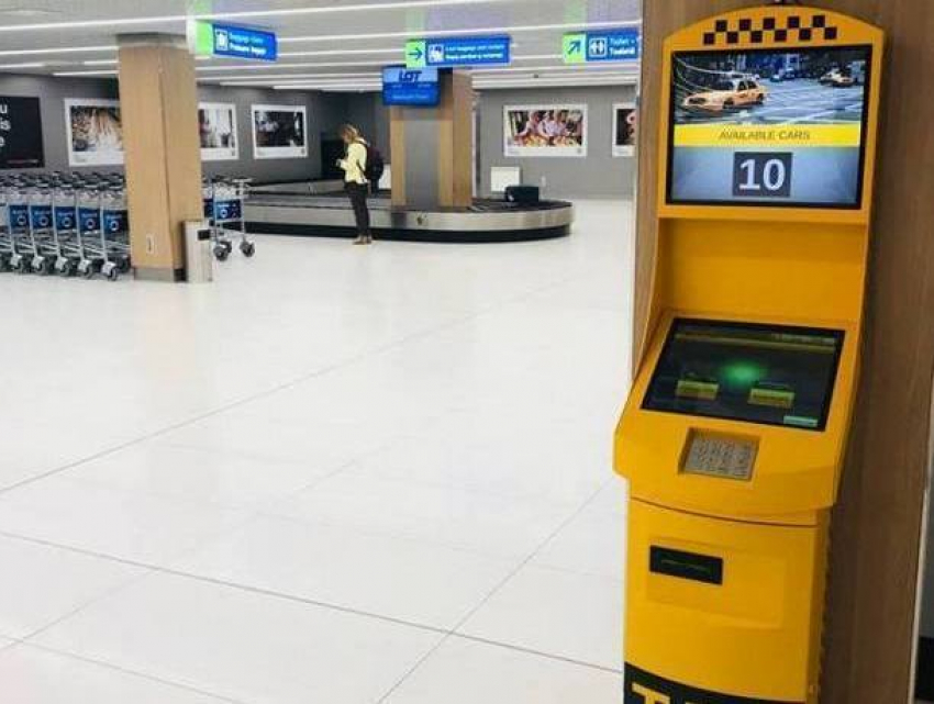Электронные терминалы для вызова такси появились в кишиневском аэропорту