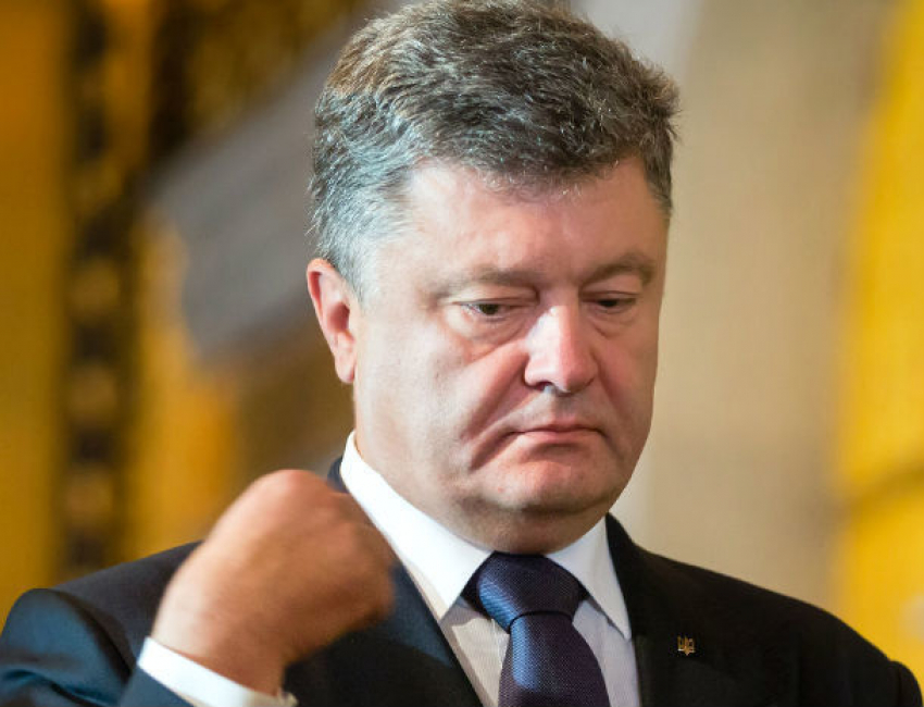 Порошенко заявил, что Молдова «не имеет права» на собственную церковь и припомнил «начало войны с Россией»
