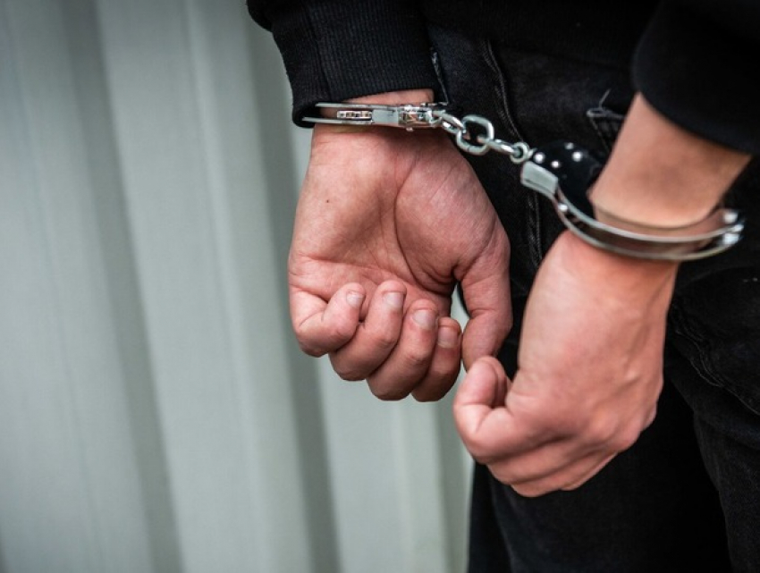 Ущерб на 600 тысяч: в Кишиневе задержан мошенник из Украины