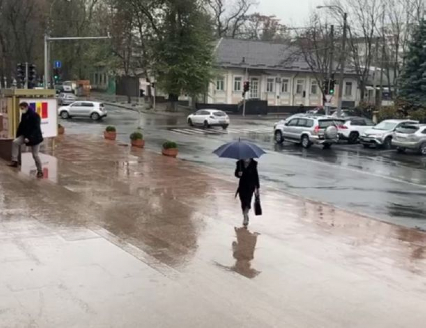 Либеральные СМИ начали прытко пиарить новый имидж «скромного президента» Санду. Получилось не очень 