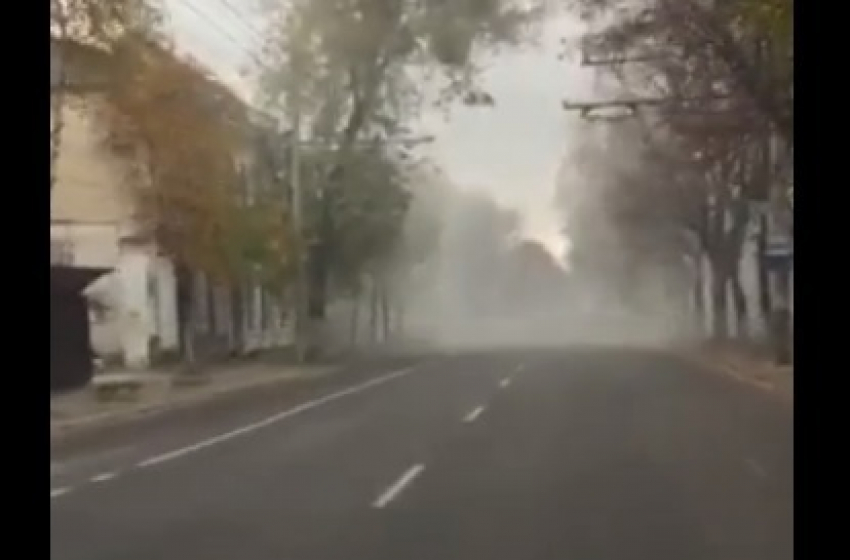 В центре Кишинева загорелся автомобиль