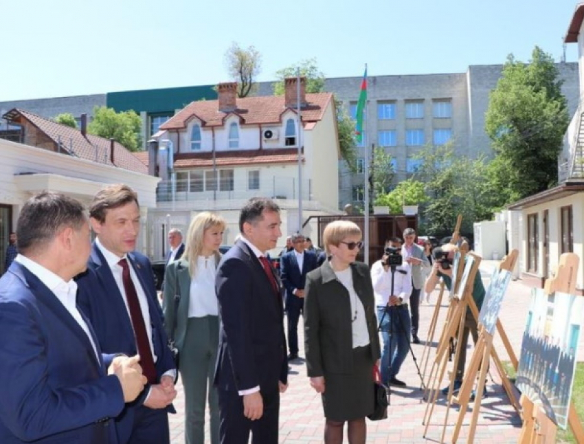 В Молдове отметили 99 годовщину дня рождения Общенационального лидера азербайджанского народа Гейдара Алиева
