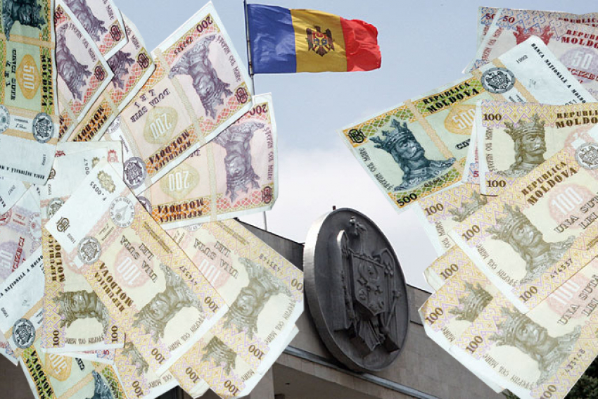 Граждане Молдовы солидарны со своим президентом: возвращать миллиард надо за счет виновных в его краже