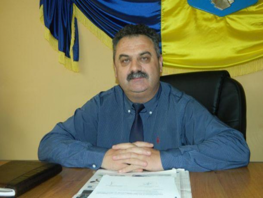  В Румынии мэра-клептомана поймали на краже дешёвой вещицы, ему грозит уголовное дело 