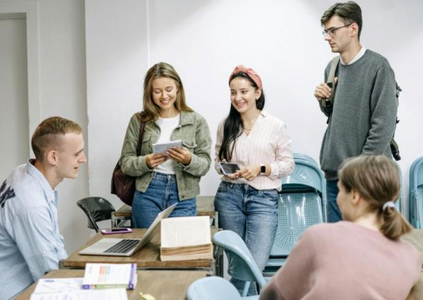 В Молдове введут штрафы за продажу и покупку дипломных работ