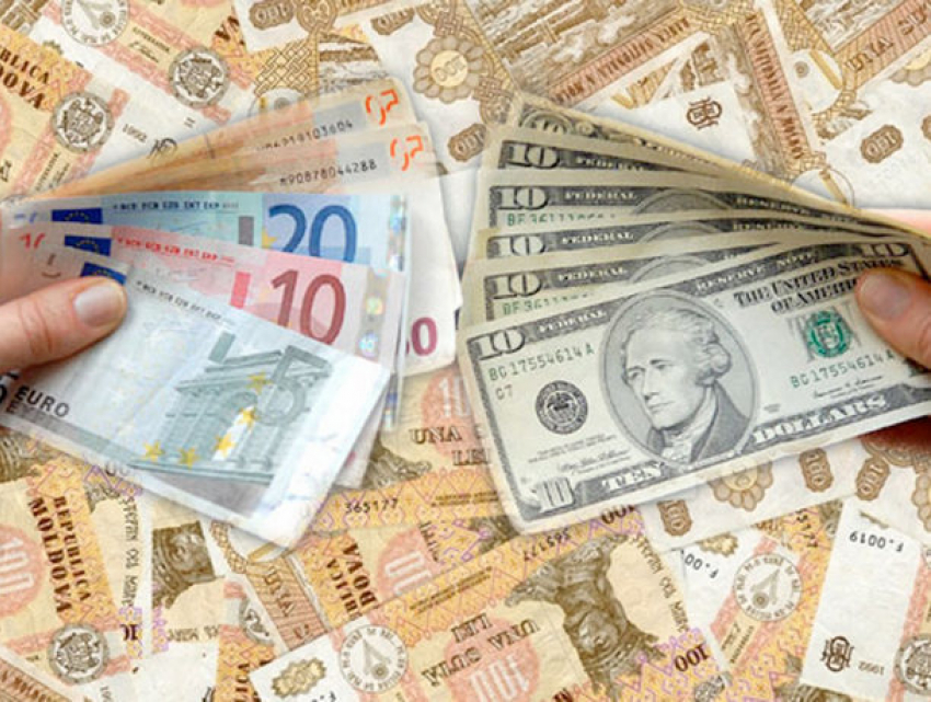 За падением курса лея прослеживается «политическая составляющая», - валютные дилеры 