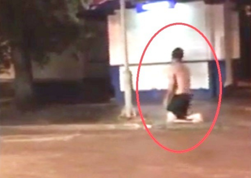 Пьяный россиянин попался на дороге в ванне с мотором [видео]