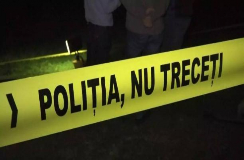 Трагедия в Кишинёве: сын зарезал мать, а затем выбросился из окна