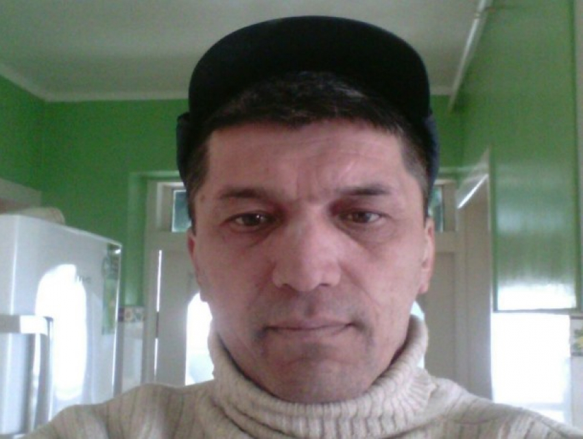 Узбекистанец в Молдове: отобрали паспорт, разлучили с женой и детьми, не платят за работу