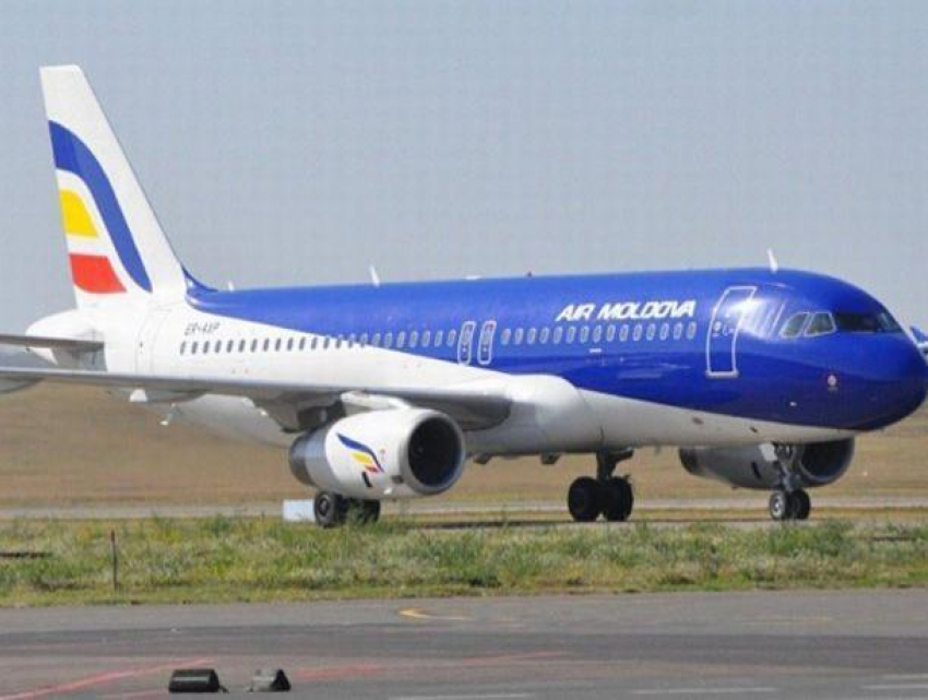 Из-за жары на борту самолёта, летевшего в Республику Молдова, потерял сознание человек