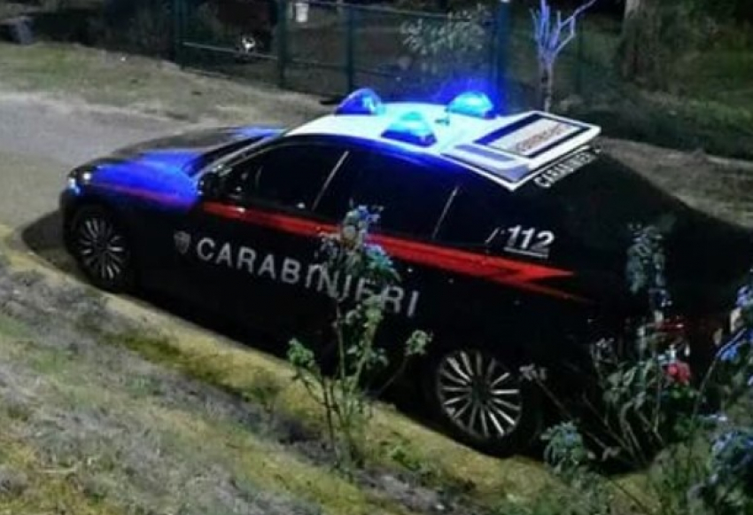 Пьяная погоня в Италии: 25-летний молдаванин гнал 150 км/ч и напал на полицейского