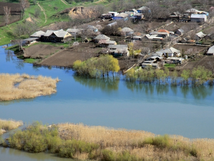 Правительство готовится к наводнениям из-за разлива рек Прут и Днестр 