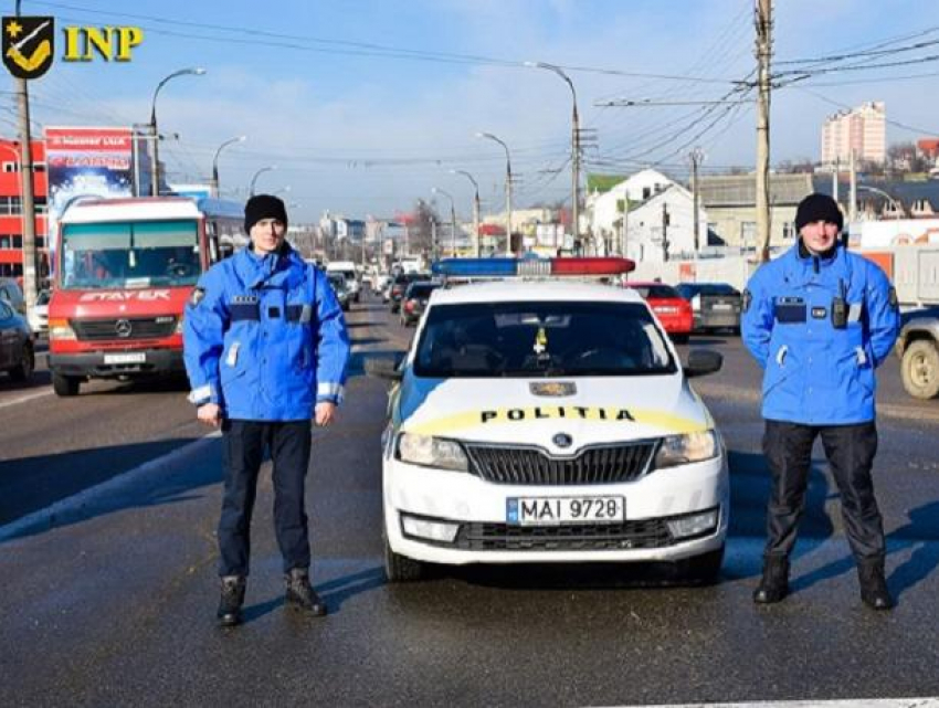 Оцените - молдавские патрульные обзавелись новой униформой