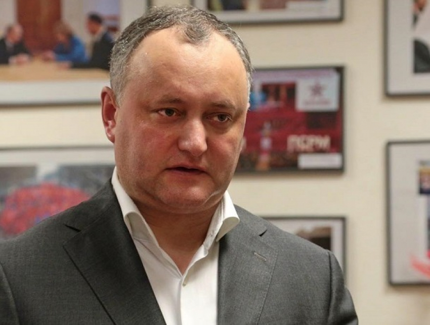 Президент Молдовы выступил против включения в Конституцию пункта о евроинтеграции