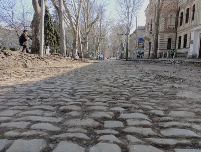 В Кишиневе возобновят ремонт «вечного» участка улицы 31 Августа