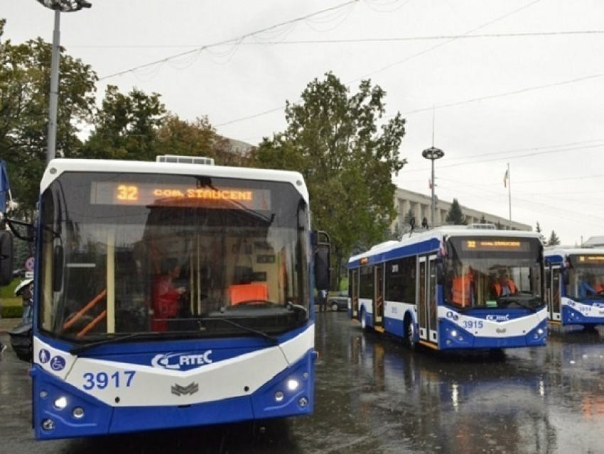 Два троллейбусных маршрута Кишинева перевели под контроль спутников