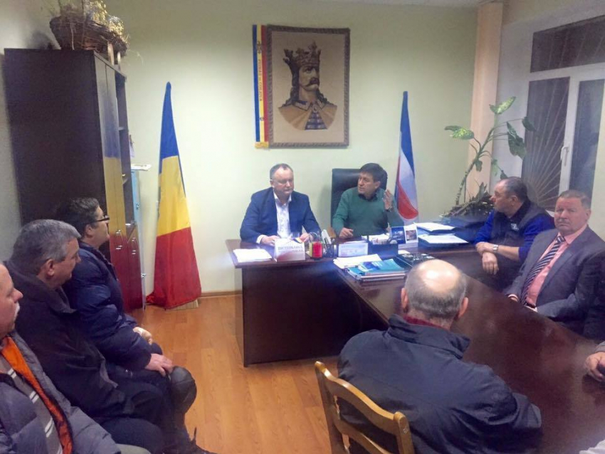 Коммунисты из родного села Воронина вступили в Партию социалистов 