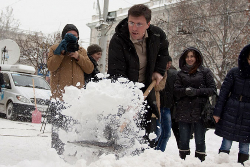 Киртоакэ возмущен тем, что кишиневцы сами не чистят снег у своих домов
