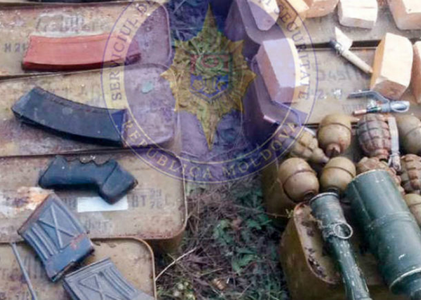 Огромные арсеналы гранат, мин и тротила были обнаружены в нескольких районах Молдовы