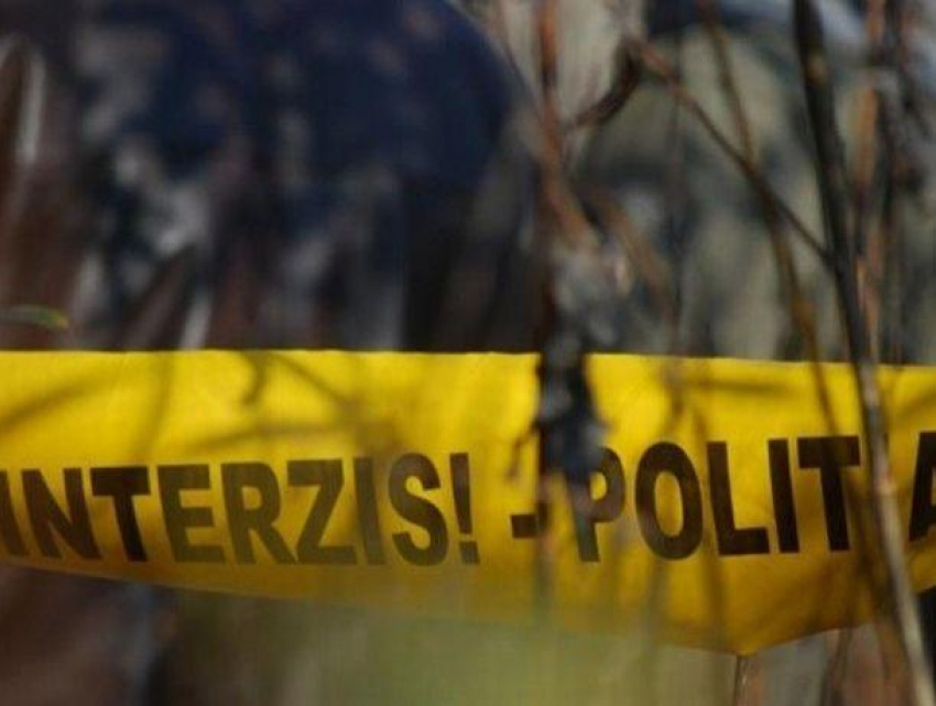 В Гагаузии найден труп 36-летнего мужчины, которого зарезали ножницами